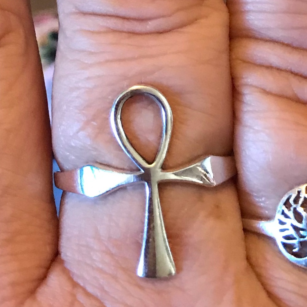 Ankh ring